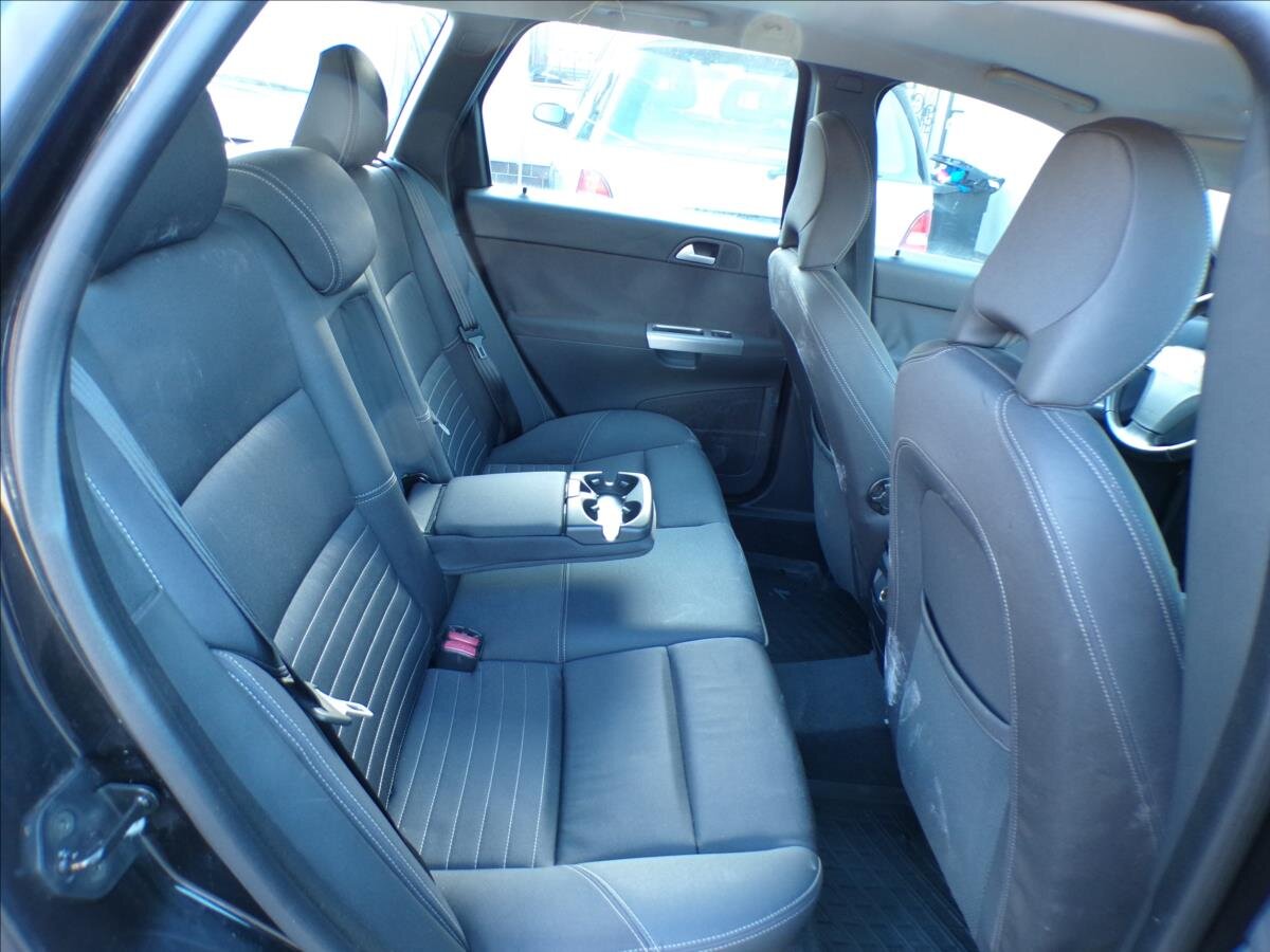 Volvo V50 Kombi 2,4 l 103 kw