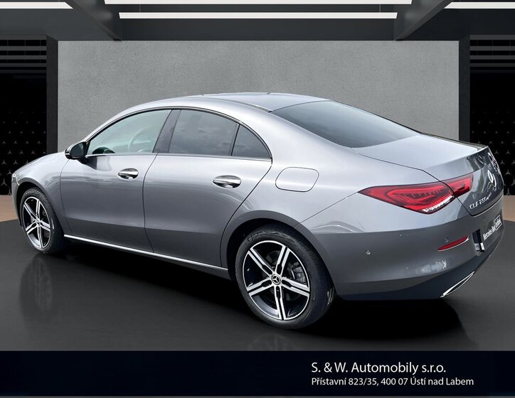 Mercedes-Benz CLA Sedan / Limuzína 1,3 l 118 kw