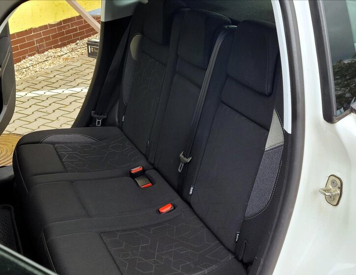 Peugeot 2008 SUV / Terénní 1,2 l 60 kw