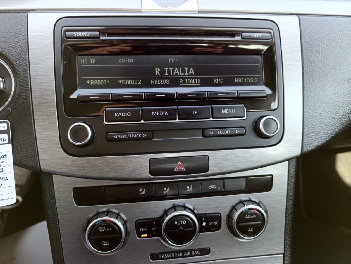 Volkswagen Passat Sedan 1,4 l 110 kw