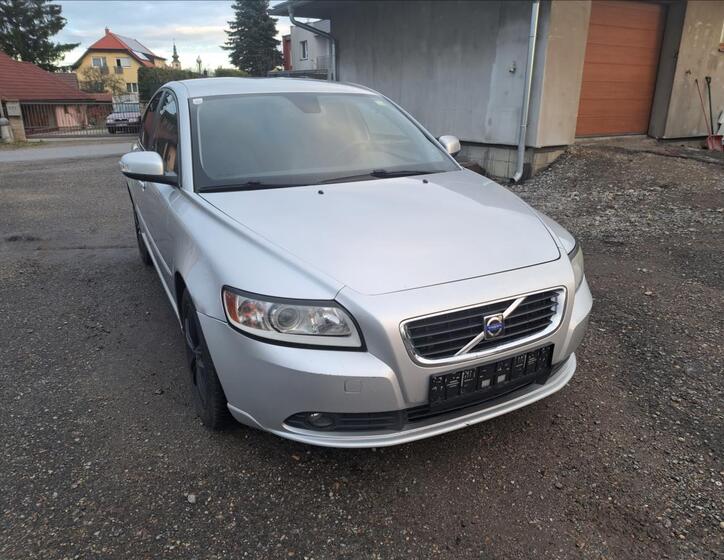 Volvo S40 1