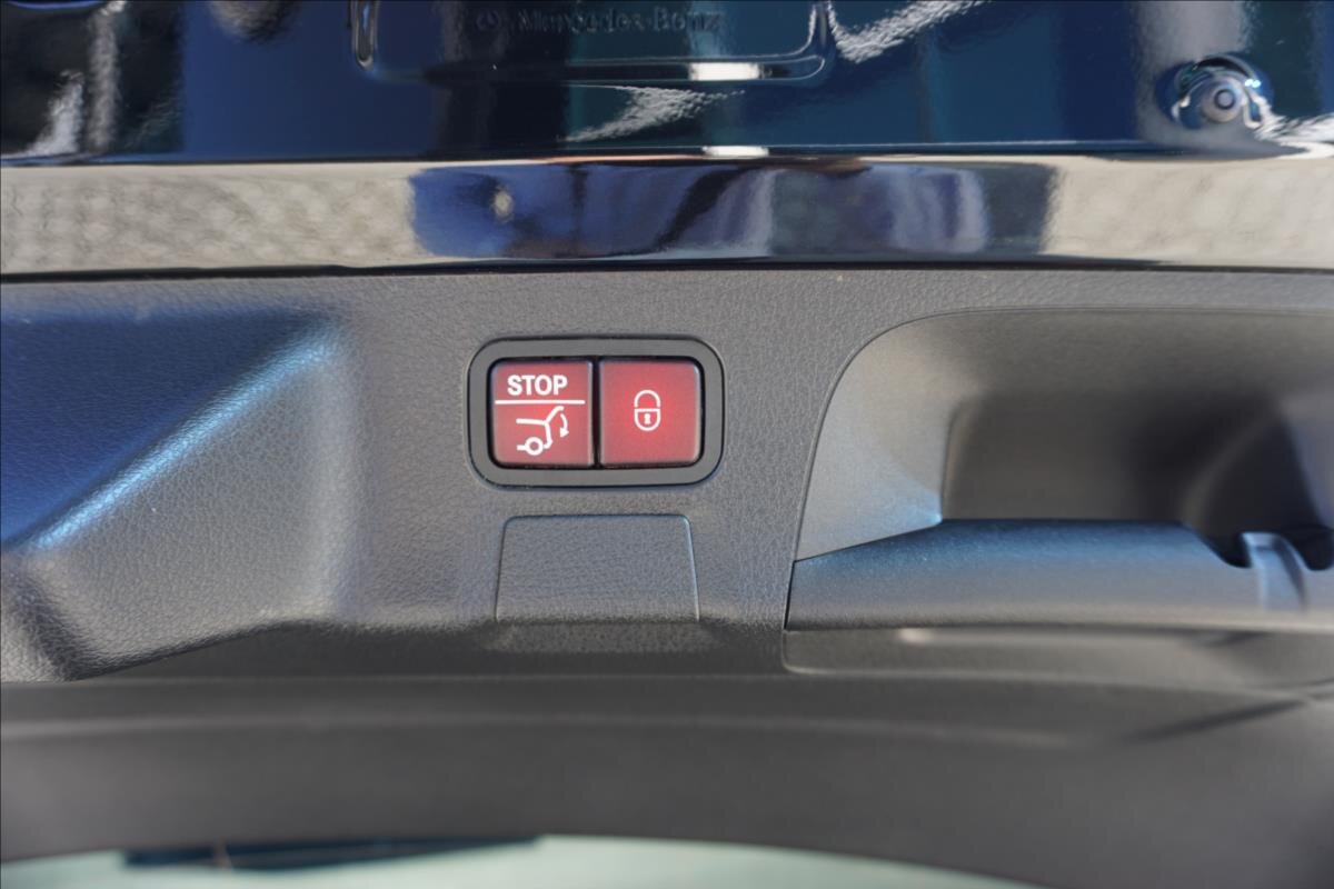 Mercedes-Benz CLA Kombi 2,0 l 310 kw