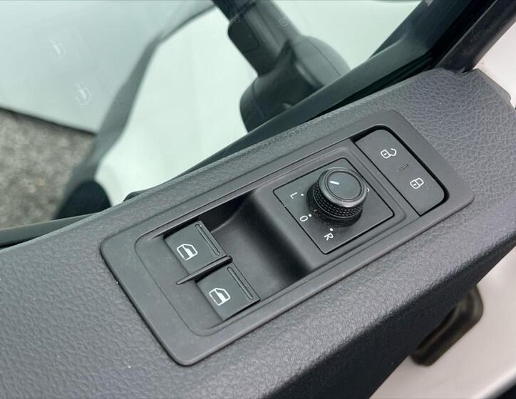 Volkswagen Transporter 19