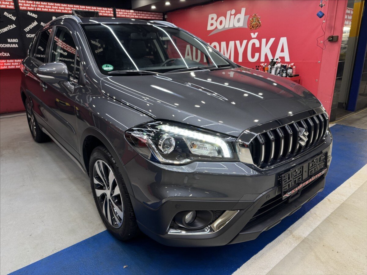 Suzuki SX4 S-Cross SUV 1,4 l 103 kw