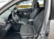 Toyota Yaris Cross SUV 1,5 l 68 kw