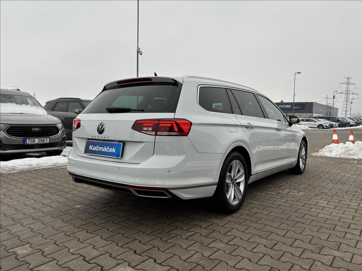 Volkswagen Passat Kombi 2,0 l 110 kw