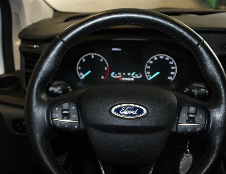 Ford Transit Custom 18
