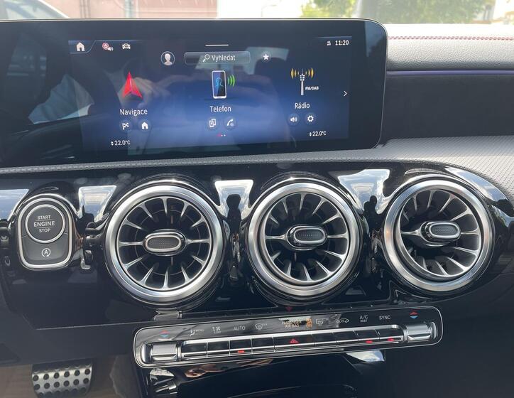 Mercedes-Benz CLA 11