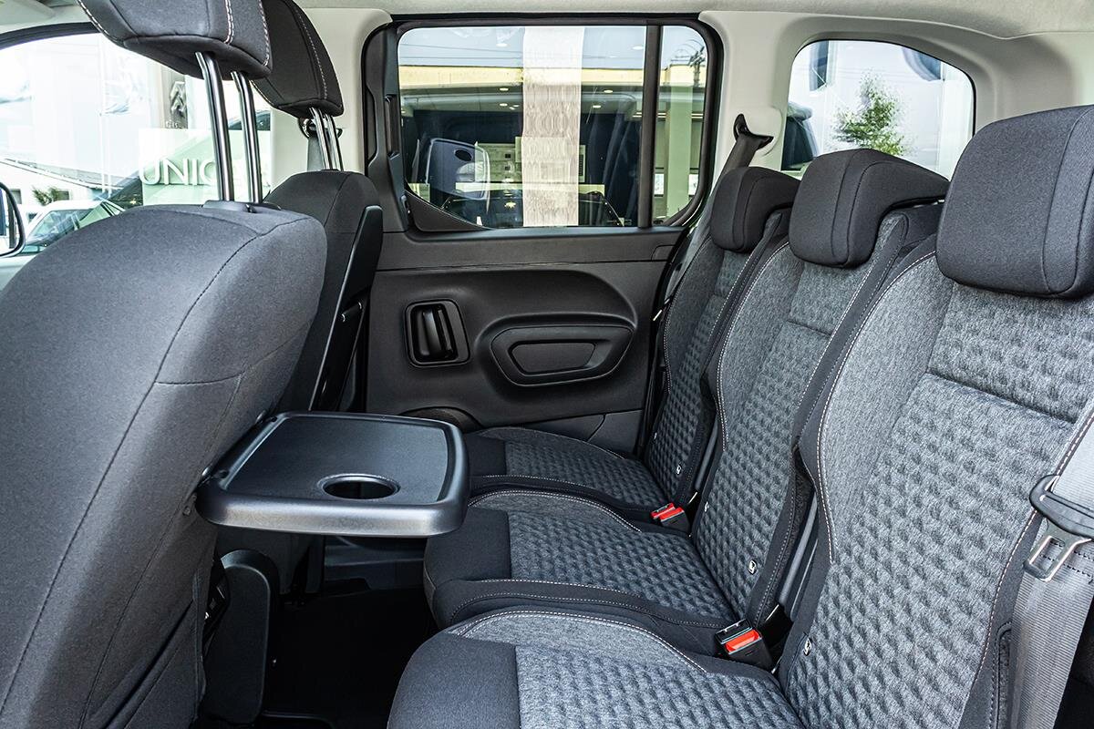 Peugeot Rifter MPV 1,5 l 96 kw