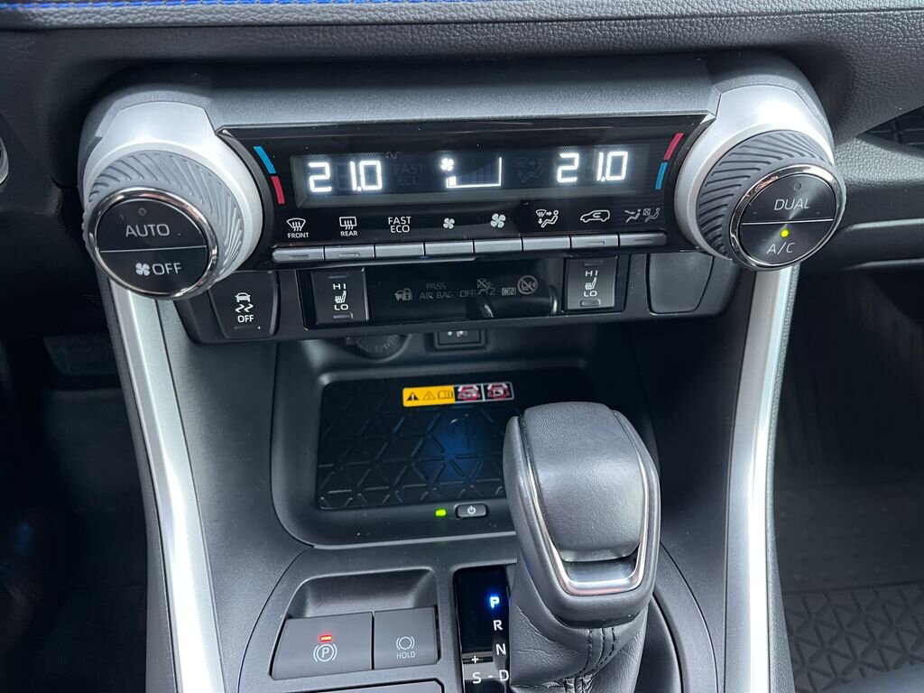 Toyota RAV4 SUV 2,5 l 131 kw