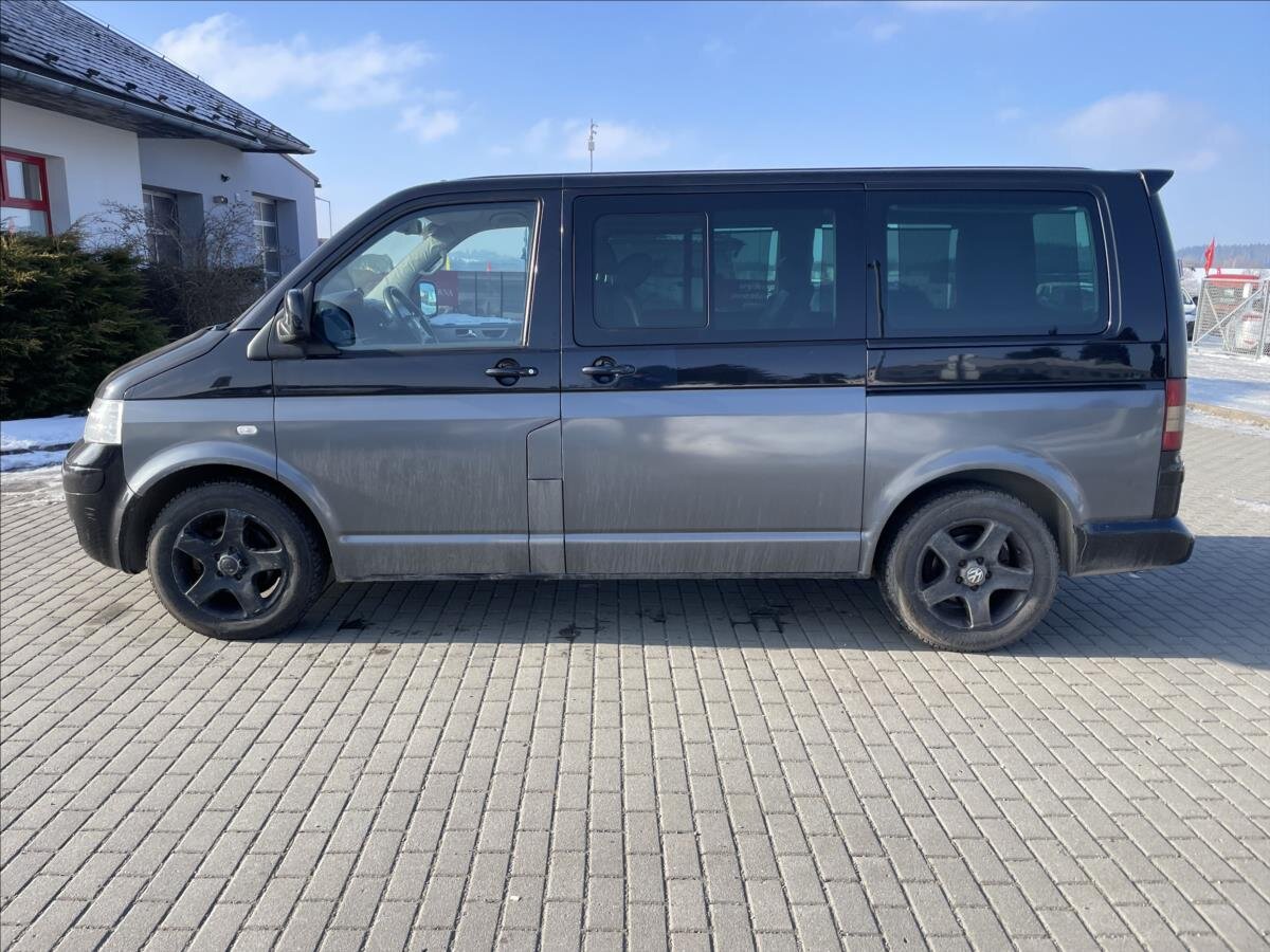 Volkswagen Multivan Kombi 2,5 l 128 kw