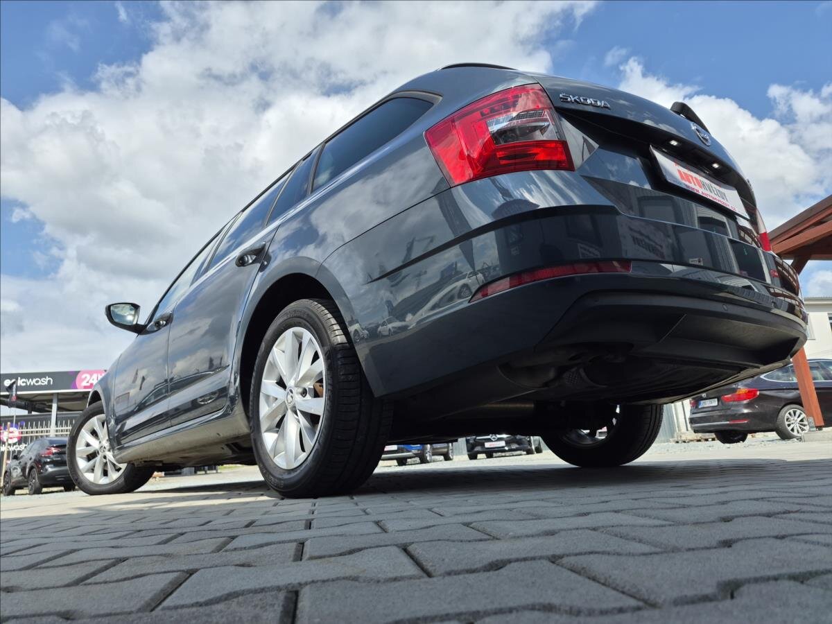 Škoda Octavia Kombi 1,5 l 110 kw