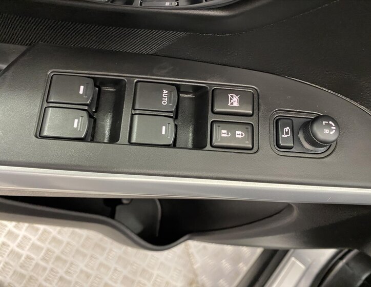 Suzuki SX4 S-Cross 12