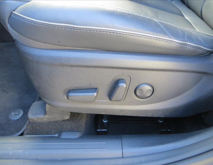 Hyundai Santa Fe SUV 2,2 l 142 kw