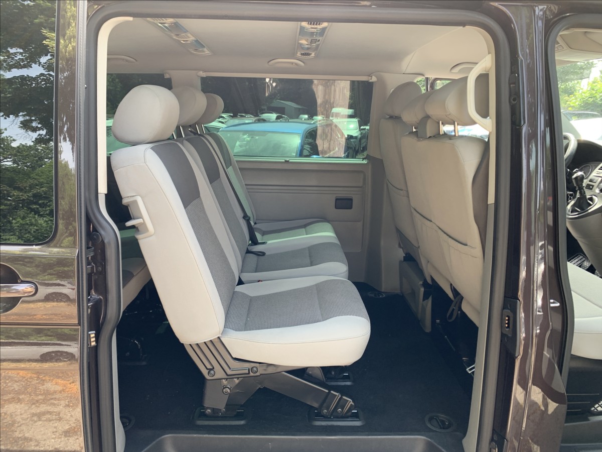 Volkswagen Caravelle