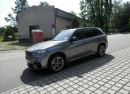 BMW X5 SUV 3,0 l 280 kw