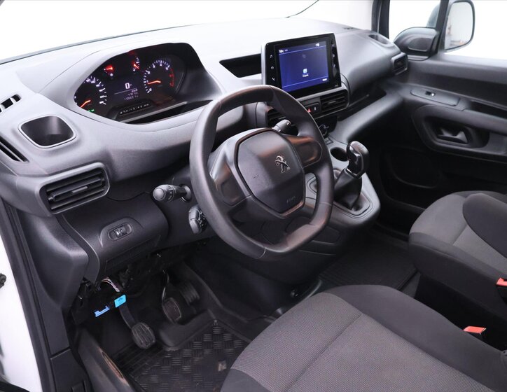 Peugeot Partner Ostatní 1,5 l 75 kw