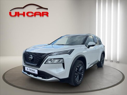 Nissan X-Trail SUV / Terénní 1,5 l 157 kw