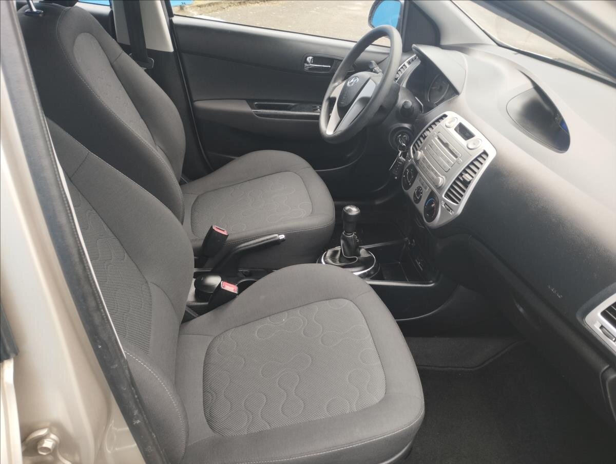 Hyundai i20 Hatchback 1,2 l 57 kw