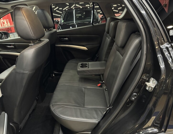 Suzuki SX4 S-Cross 31