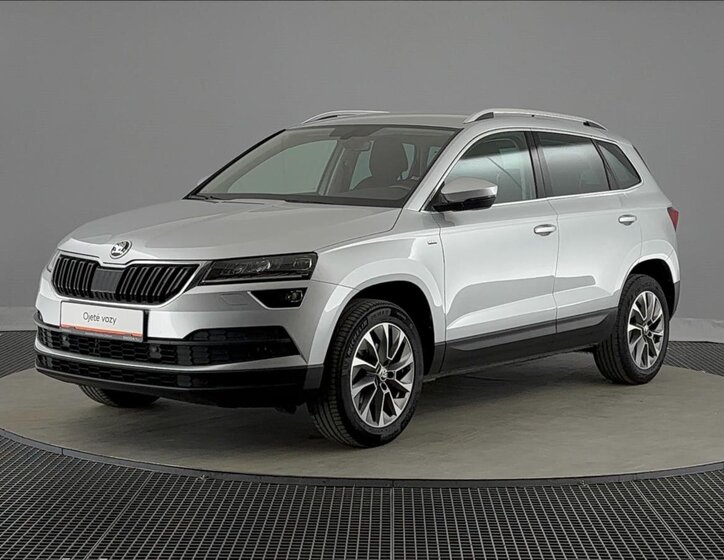 Škoda Karoq SUV / Terénní 1,5 l 110 kw