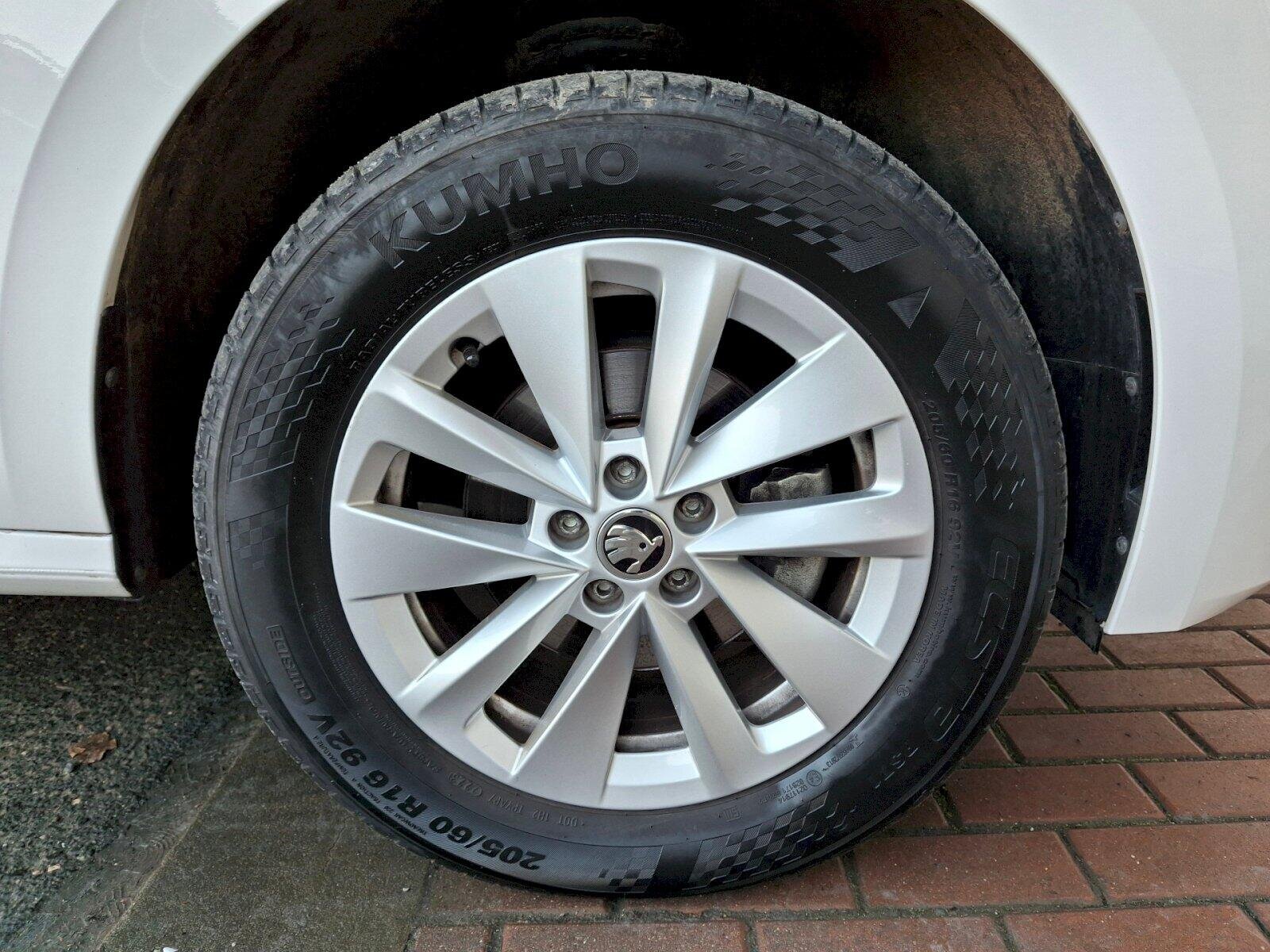 Škoda Kamiq SUV 999,0 81 kw