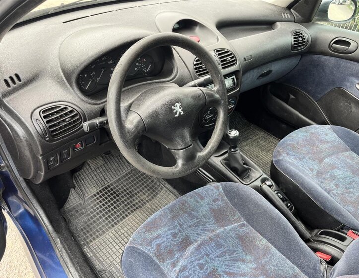 Peugeot 206 Hatchback 1,4 l 55 kw