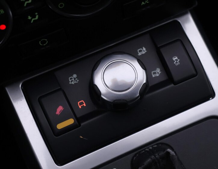 Land Rover Freelander SUV 2,2 l 140 kw