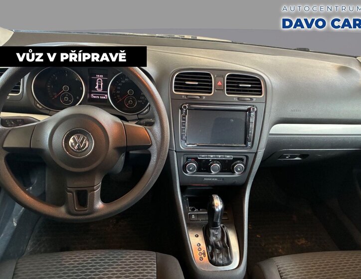 Volkswagen Golf Kombi 1,6 l 77 kw