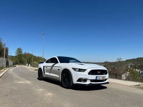 Ford Mustang Sedan / Limuzína 0,0 324 kw