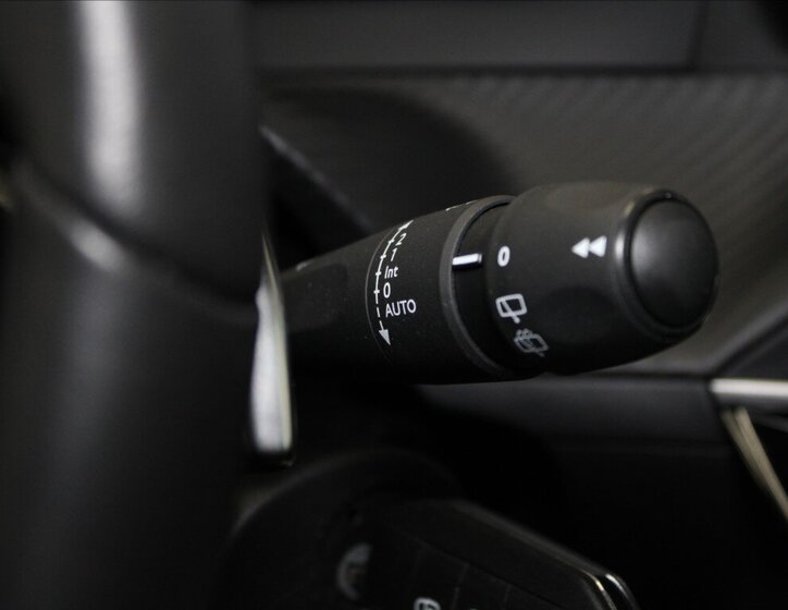 Peugeot 2008 SUV / Terénní 1,2 l 96 kw