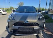 Toyota Yaris Cross 8