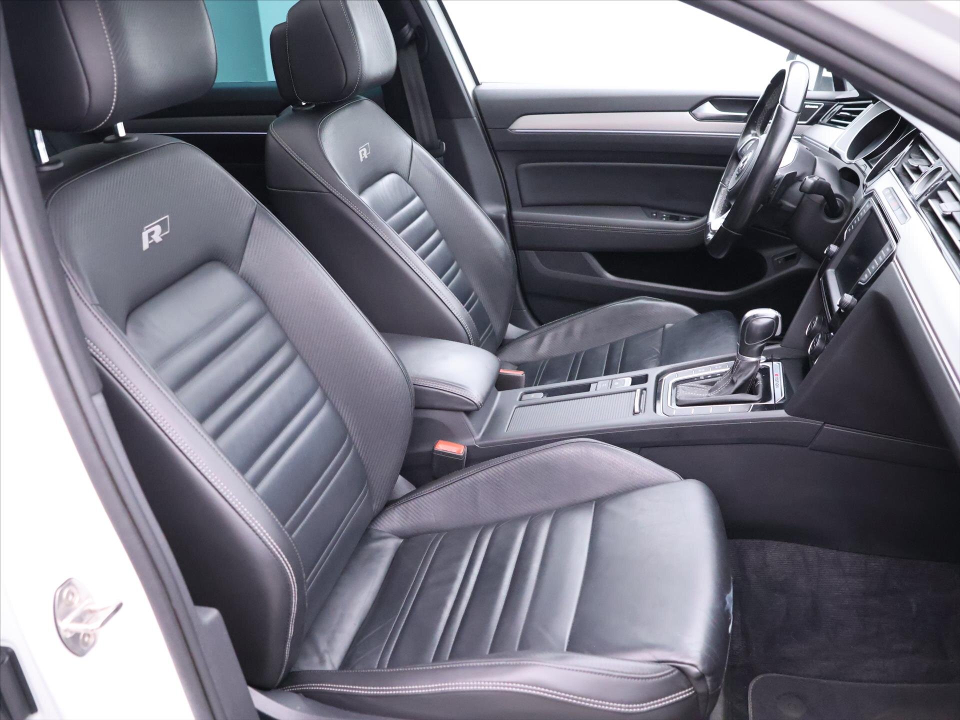 Volkswagen Passat Kombi 2,0 l 206 kw