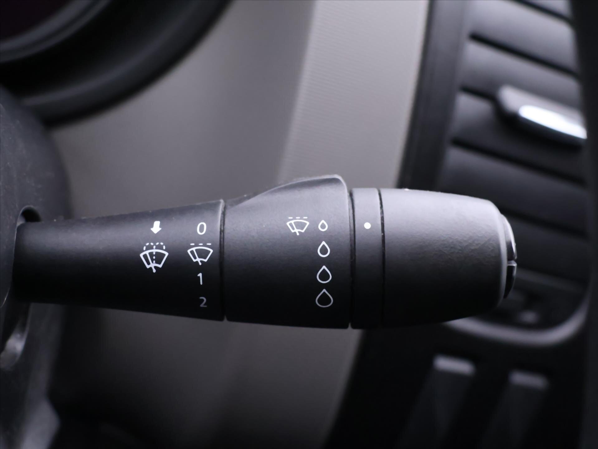 Renault Trafic Skříň 1,6 l 88 kw