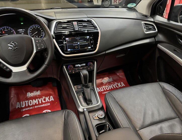 Suzuki SX4 S-Cross 34