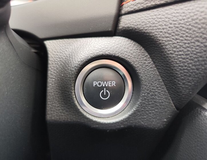 Toyota RAV4 Kombi 2,5 l 131 kw