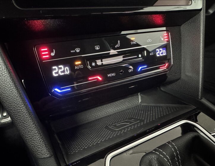 Volkswagen Passat Kombi 2,0 l 110 kw