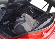 Toyota RAV4 SUV / Terénní 2,2 l 100 kw