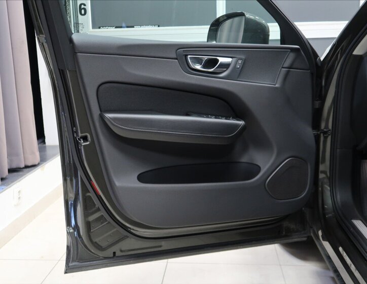 Volvo XC60 SUV 2,0 l 140 kw