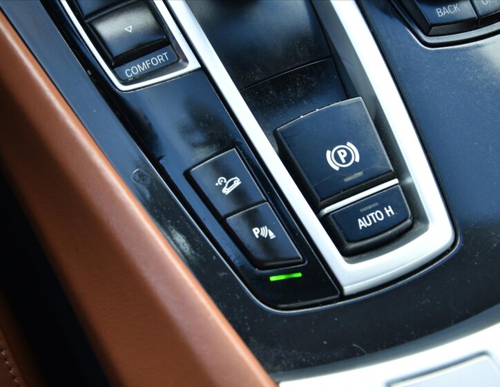 BMW Řada 5 Liftback 3,0 l 190 kw