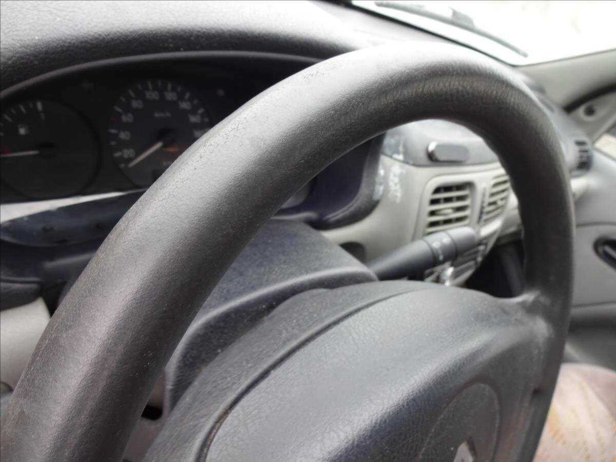 Renault Thalia Sedan 1,4 l 55 kw