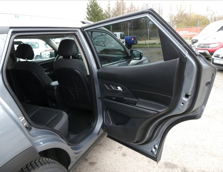 SsangYong Korando SUV / Terénní 1,5 l 120 kw