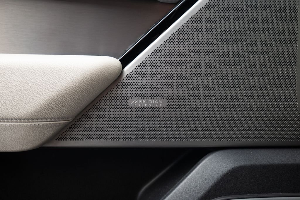 Land Rover Range Rover Velar SUV 3,0 l 221 kw