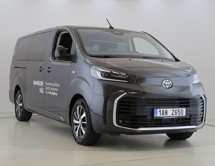 Toyota ProAce Verso VAN / Minibus 2,2 l 0