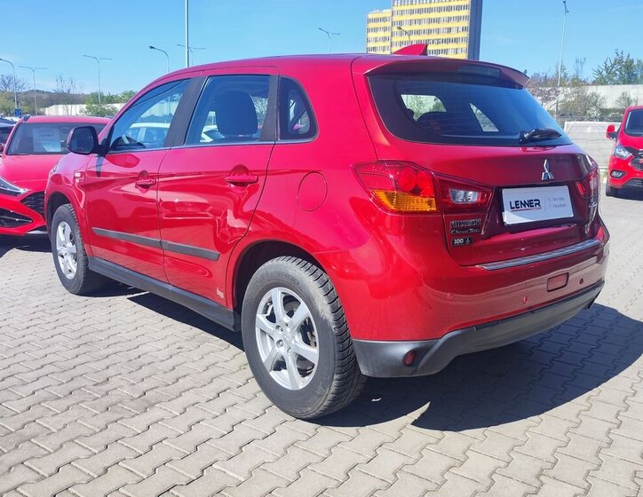 Mitsubishi ASX SUV / Terénní 1,6 l 86 kw