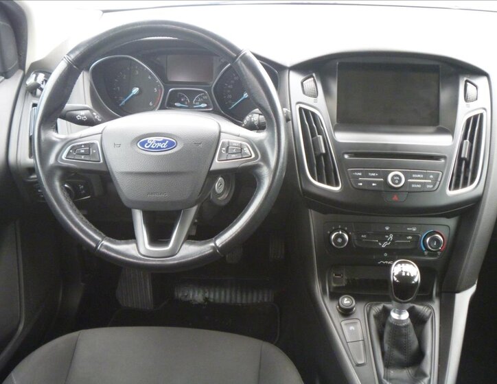 Ford Focus 14