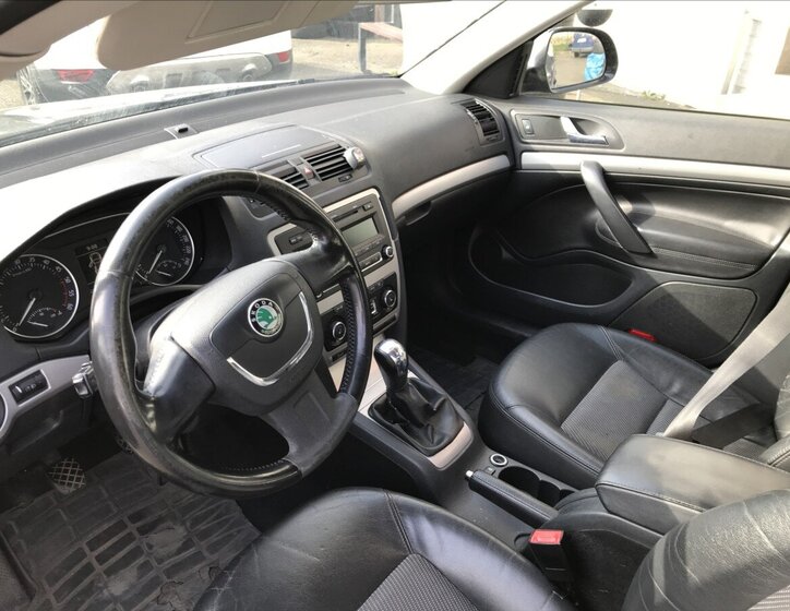 Škoda Octavia Sedan / Limuzína 1,9 l 77 kw