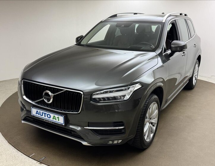 Volvo XC90 SUV / Terénní 2,0 l 173 kw