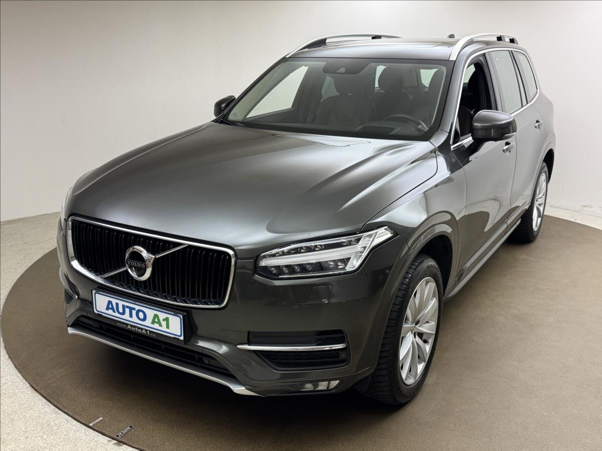 Volvo XC90 SUV / Terénní 2,0 l 173 kw