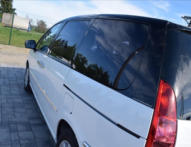 Peugeot 807 MPV 2,0 l 100 kw